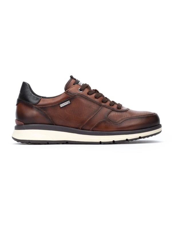 BLUCHER