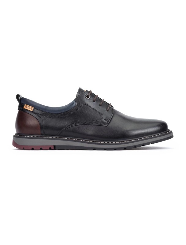 BLUCHER
