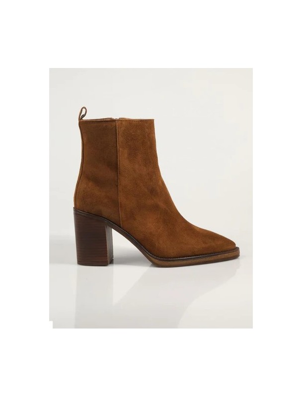 BOTIN T.