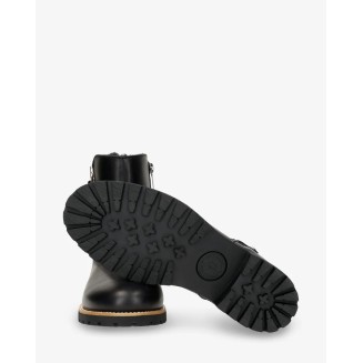 BOTA W