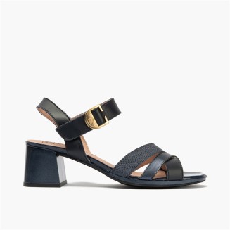 SANDALIA T
