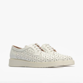 BLUCHER