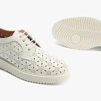 BLUCHER