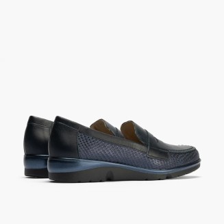 MOCASIN