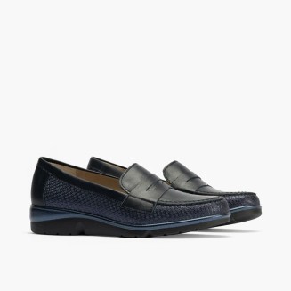 MOCASIN