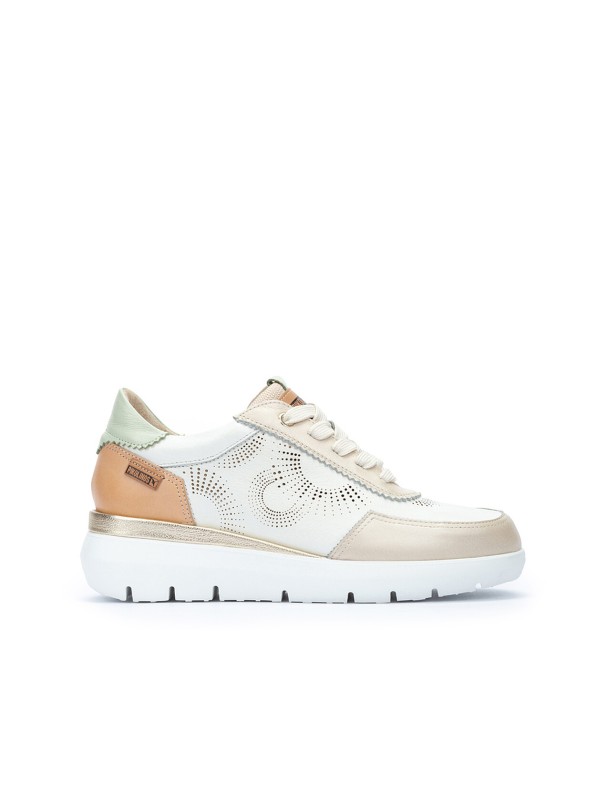 BLUCHER W