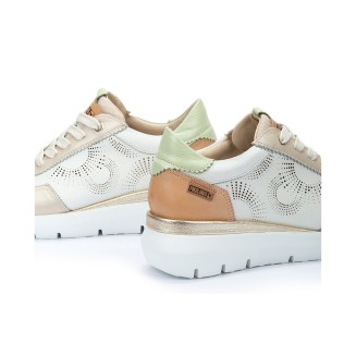 BLUCHER W