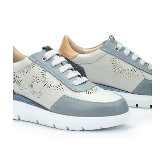 BLUCHER W
