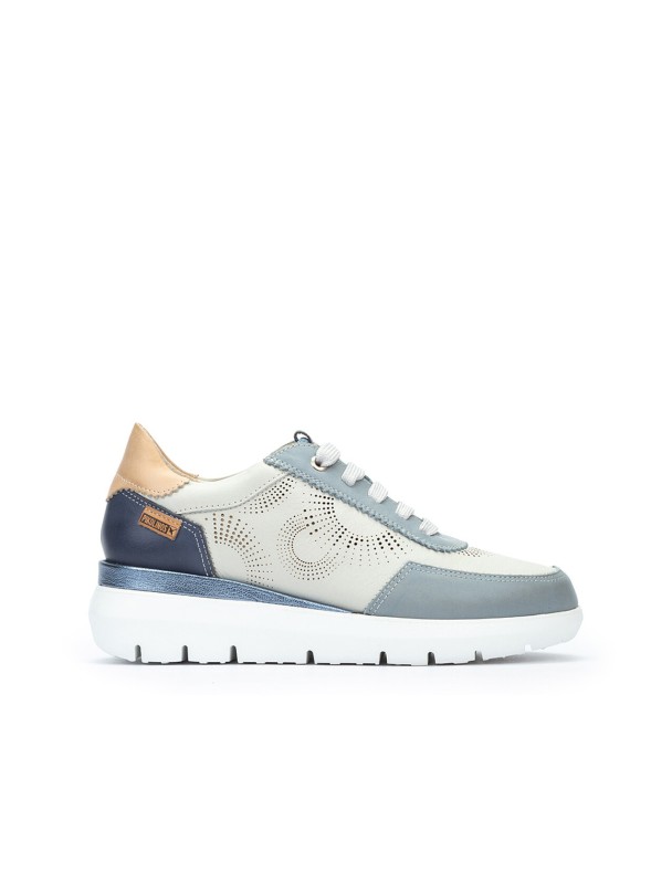 BLUCHER W