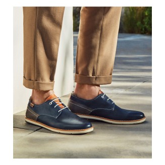 BLUCHER