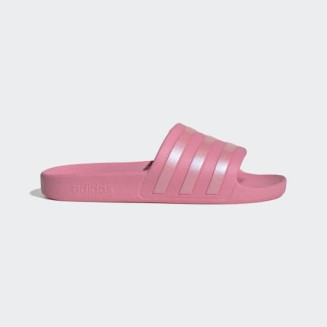 ADILETTE W