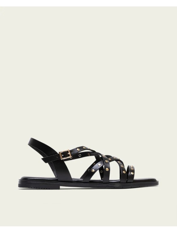 SANDALIA PLANA TACHAS