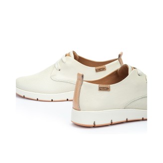 BLUCHER W